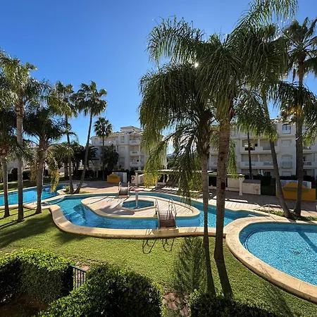 Apartamento La Fontana A- Primer Piso- Serviden