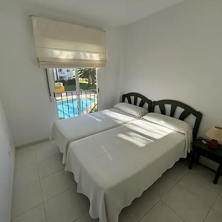 Apartamento La Fontana A- Primer Piso- Serviden *