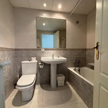 Apartment La Fontana A- Primer Piso- Serviden